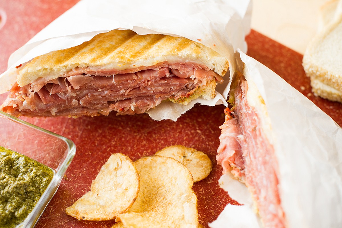 prosciutto-and-provolone-panini-recipe