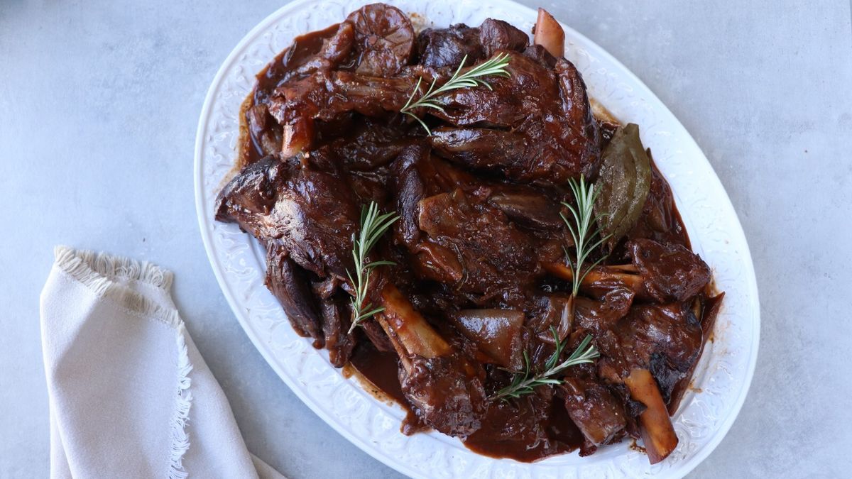 rosemary-braised-lamb-shanks-recipe