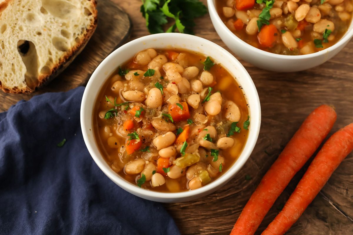 slow-cooker-northern-white-bean-recipe